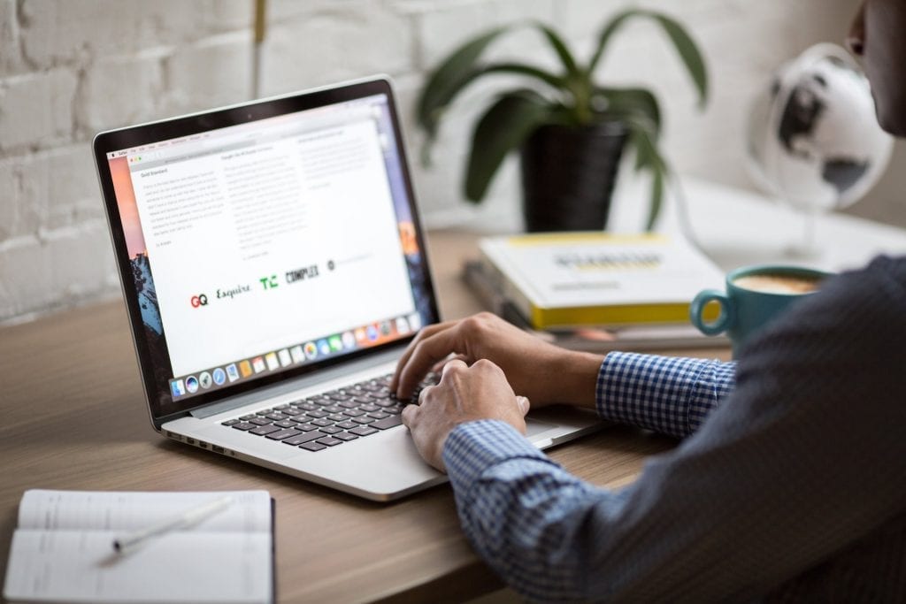 Apple MacBook Pro hero